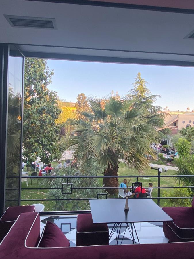 Garden Boutique Hotel Elbasan Zewnętrze zdjęcie