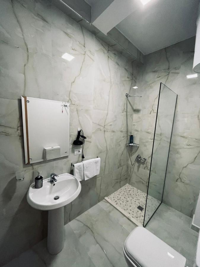 Garden Boutique Hotel Elbasan Zewnętrze zdjęcie