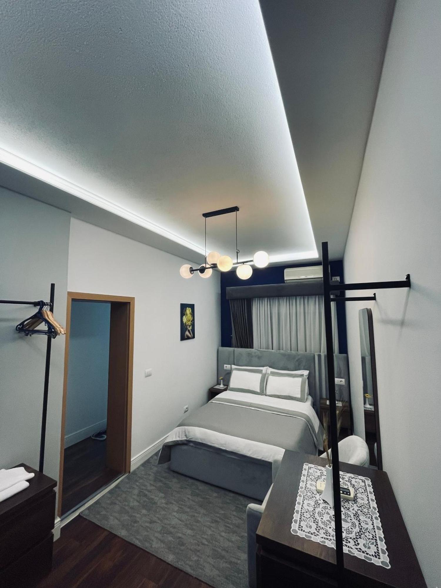 Garden Boutique Hotel Elbasan Zewnętrze zdjęcie