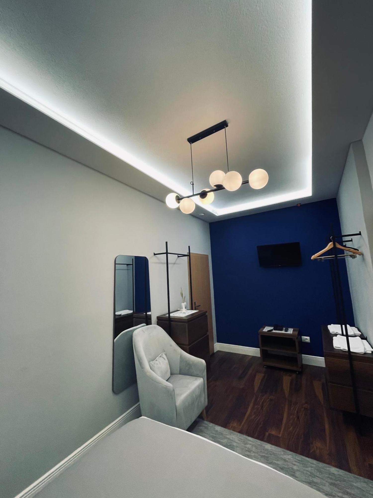 Garden Boutique Hotel Elbasan Zewnętrze zdjęcie