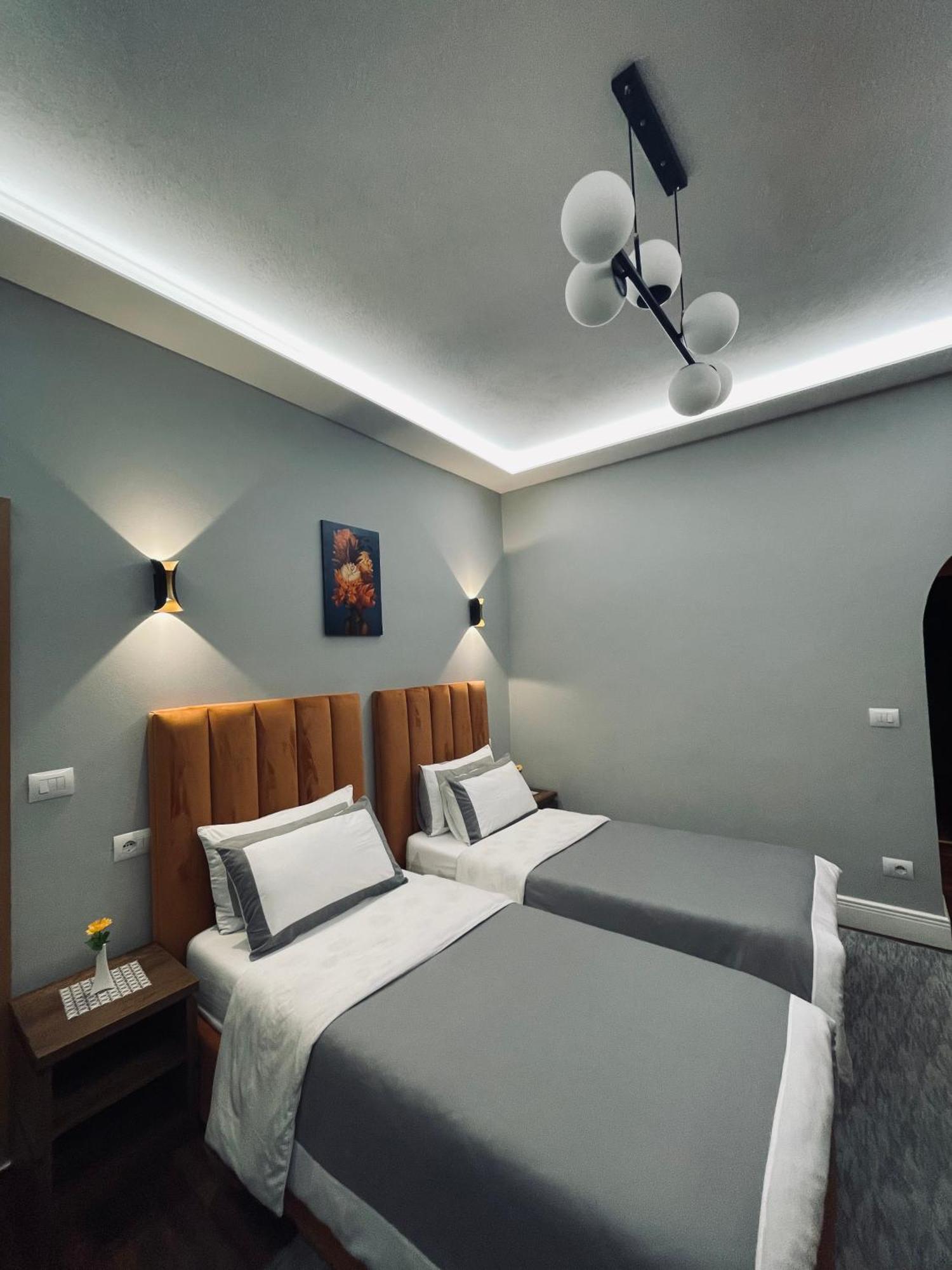 Garden Boutique Hotel Elbasan Zewnętrze zdjęcie