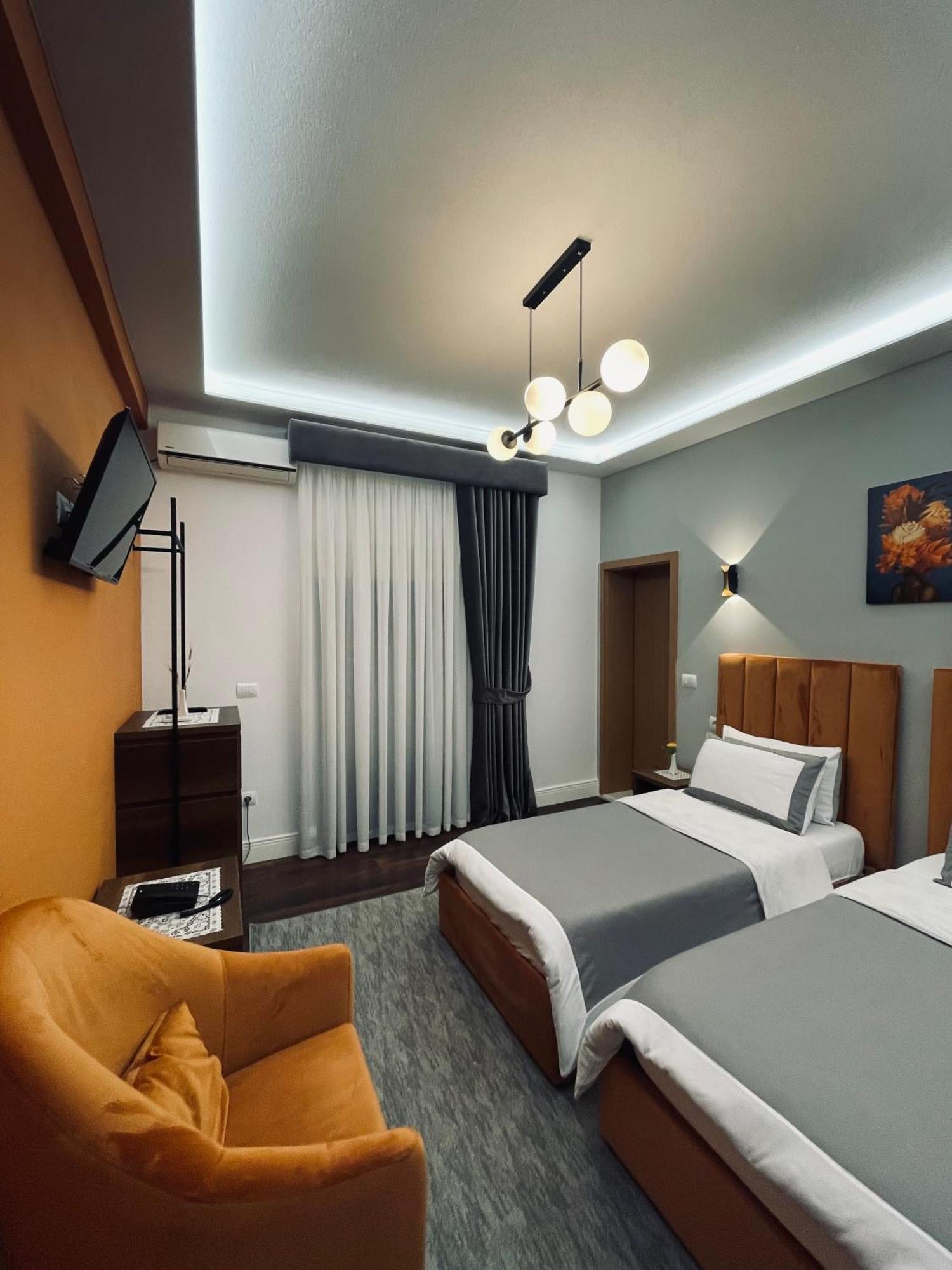 Garden Boutique Hotel Elbasan Zewnętrze zdjęcie